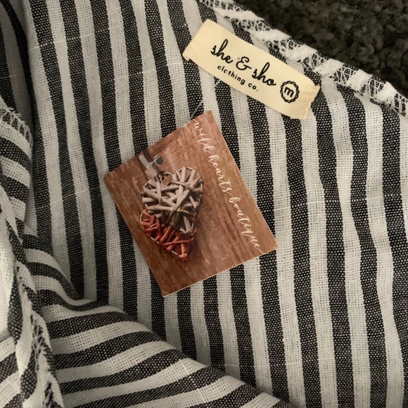 💛One Shoulder Striped Ruffle Top - Picture 5 of 5